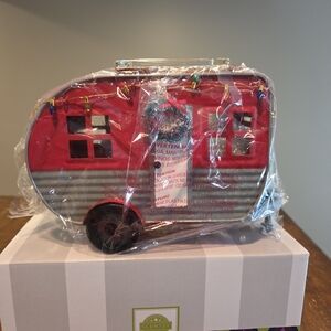 Scentsy Festive Christmas Camper Warmer